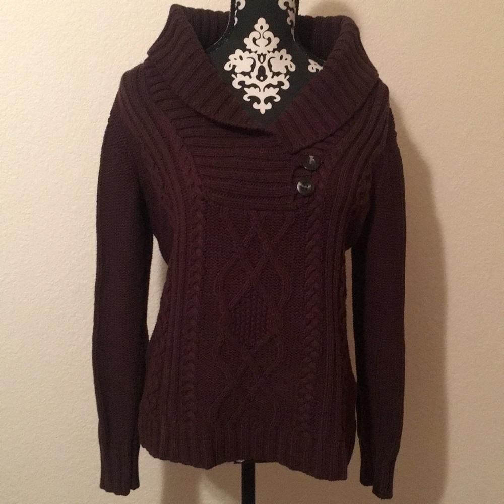 Eddie Bauer cable knit sweater medium